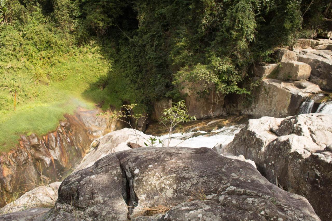 Pousada Cascata Casimiro de Abreu Bagian luar foto